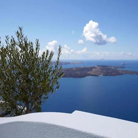 Wonderful Santorini | Caldera View Cave House | 2 Bedrooms | Private Terrace With Hot Tub And Outdoor Dining Area | Panoramic Sea Views | 빌라 이메로비글리